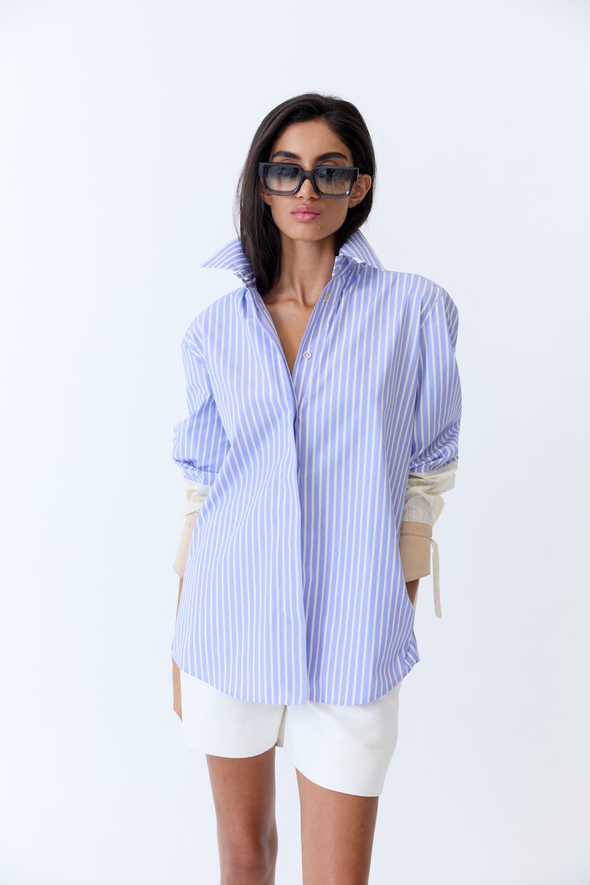Madelaine Short - Off White Canvas