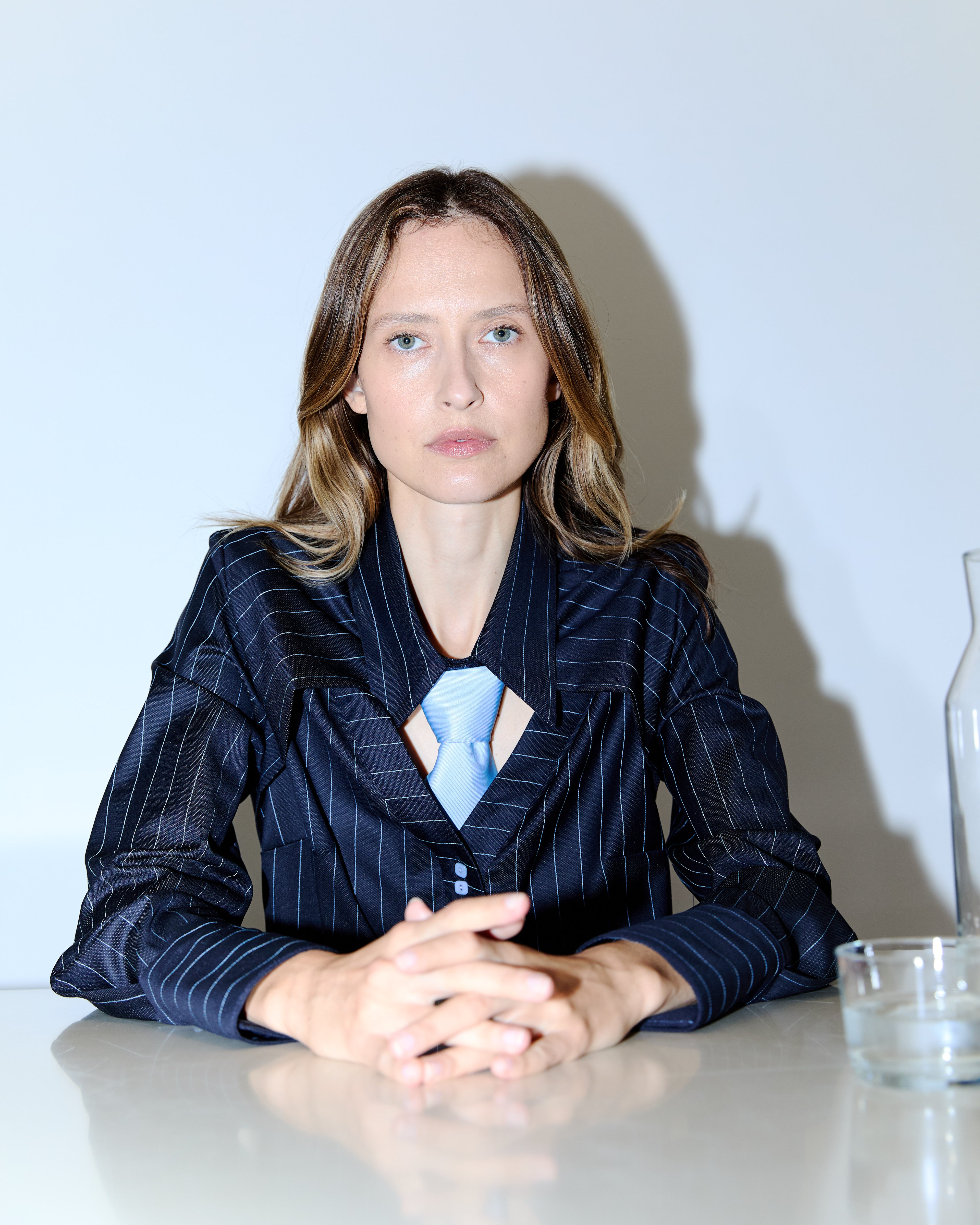 Violeta Tie