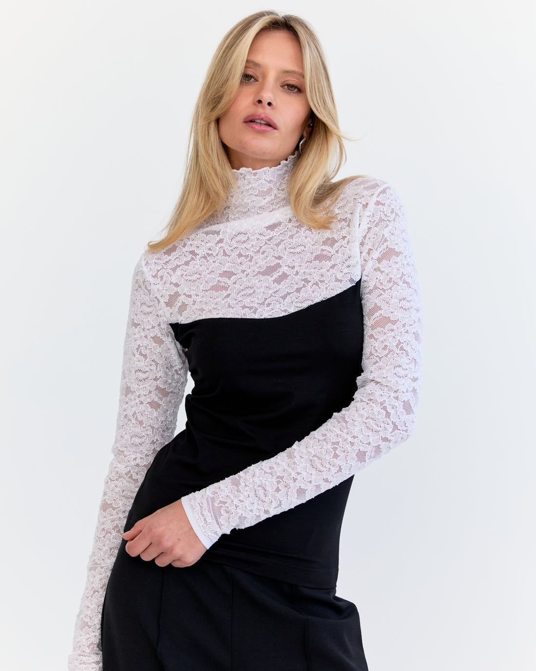 Amelie Lace Jersey Skive - Black &amp; White